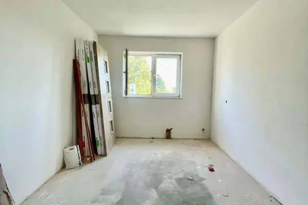 koszaliński, Będzino, Dobre, MIESZKANIE, 2 POKOJE, 54,50 m2, DOBRE GMINA BĘDZINO. W CENIE OGRÓD DZIAŁKOWY ORAZ PIWNICA !!!!