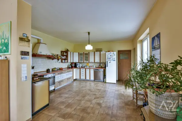 kołobrzeski, Kołobrzeg, Karcino, DOM W KARCINIE Z POTENCJAŁEM! BLISKO JEZIORA!