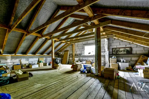 kołobrzeski, Kołobrzeg, Karcino, DOM W KARCINIE Z POTENCJAŁEM! BLISKO JEZIORA!