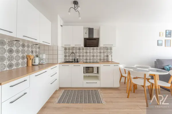 kołobrzeski, Kołobrzeg, Bałtycka, Przytulne dwupokojowe mieszkanie blisko morza!