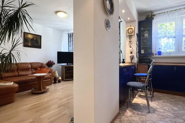 kołobrzeski, Kołobrzeg, Jana Pawła II, Przestronne 2pok mieszkanie z piwnicą w centrum!