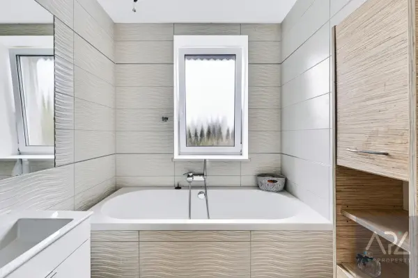 kołobrzeski, Ustronie Morskie, DOM 382 m² Z DUŻĄ DZIAŁKĄ 1,04ha, TYLKO 3 KM OD MORZA!